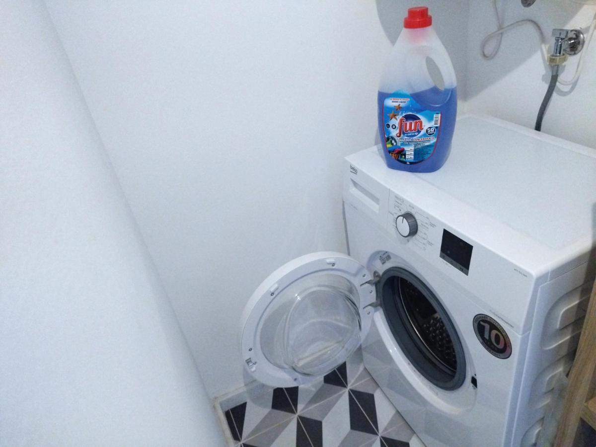 Santa Catarina Patio Apartment - With Washer Machine Porto Dış mekan fotoğraf